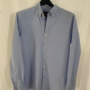 American Eagle Men’s Blue Button Down Oxford Shirt